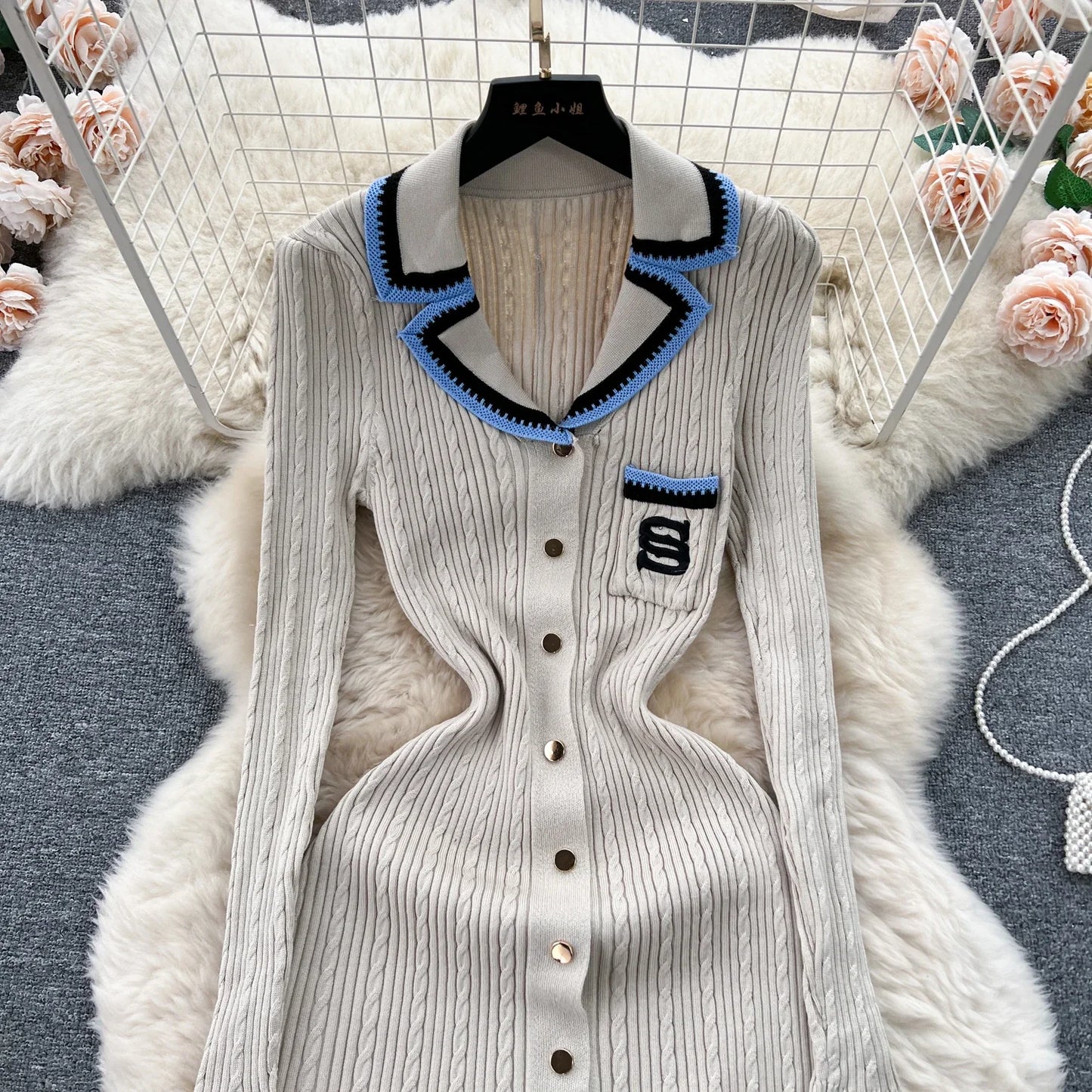 Women Elegant Knitted Dress Spring Autumn Long Sleeve Sexy V-neck Bodyon Dresses Ladies Slim A-line Single Breasted Sweater Robe